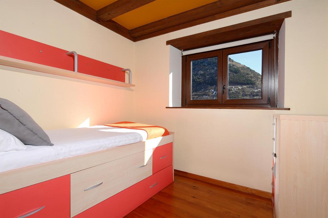 Apartamento La Santeta De Aran Βιέλα Εξωτερικό φωτογραφία